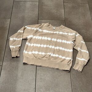 ❤️ Old Navy S Women’s Tie-dyed Beige and White Crewneck Sweater
